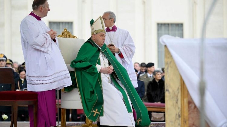 Pope Francis Prays For Peace In Conflict Zones Around The World