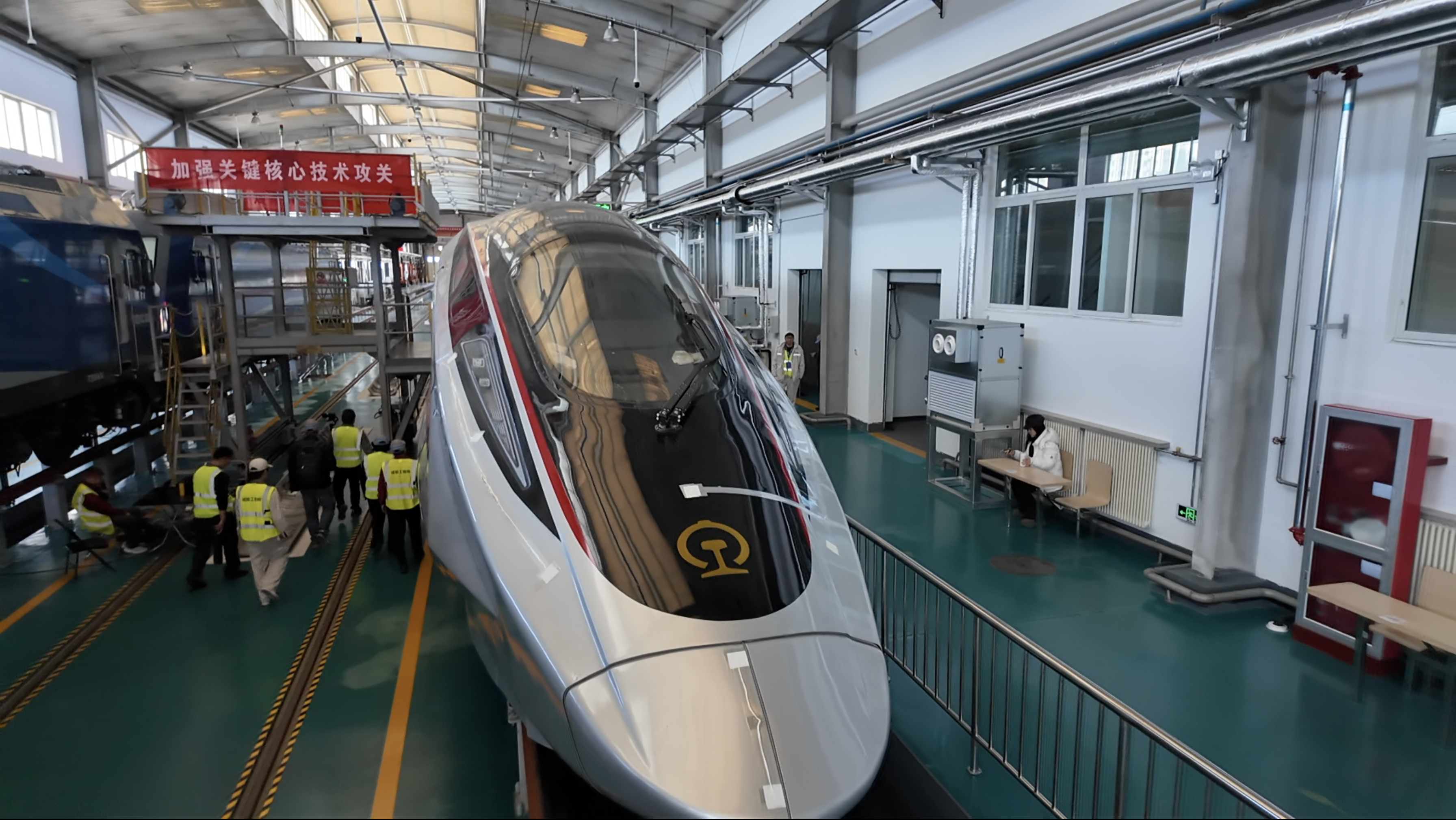 China unveils CR450: World’s fastest train